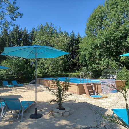 Camping Le Vallage Attigny Kültér fotó